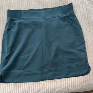 Teal Athletic Golf Skirt. 32Degrees